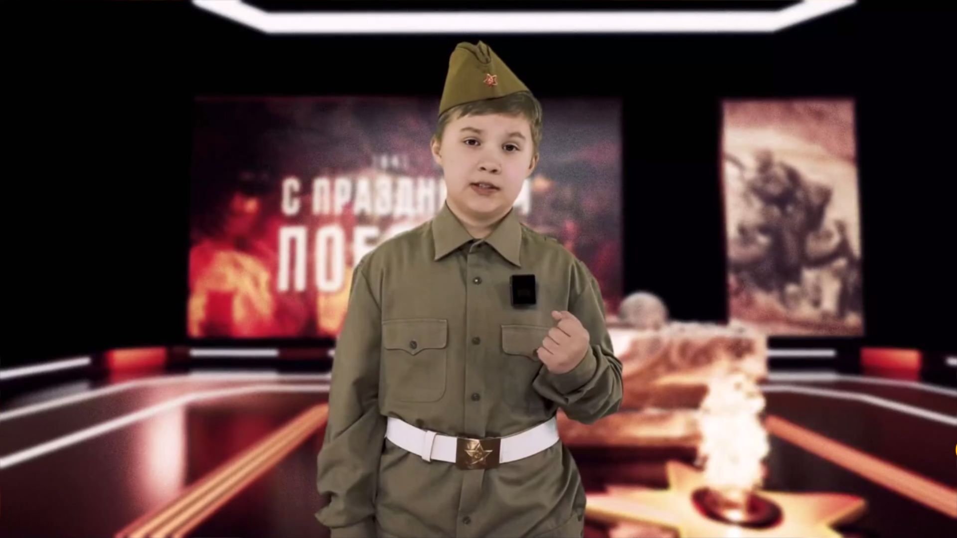 В проекте детского телевидения Донбасса "Родина", стихотворение Степана Кадашникова "Мы говорили с мамой о войне" проникновенно прочитал школьник из города Луганска.